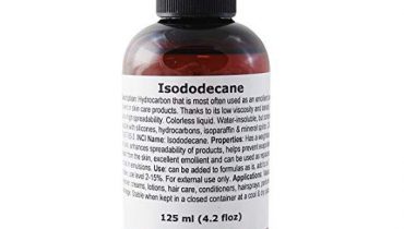 Isododecane trong mỹ phẩm là chất gì? Có tác dụng gì? Độc hại hay lợi?